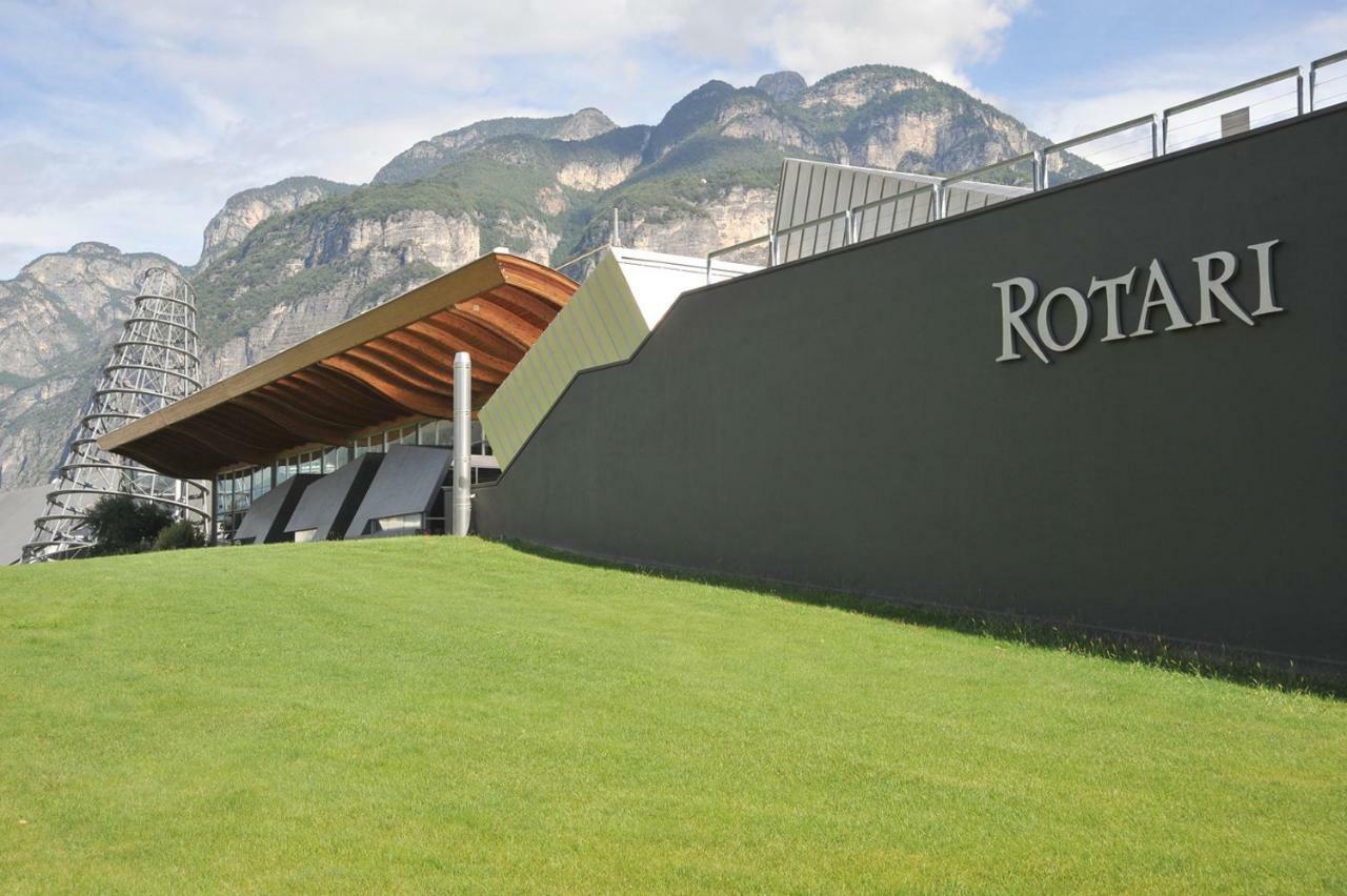 Loft Atmosphera Trento Luaran gambar